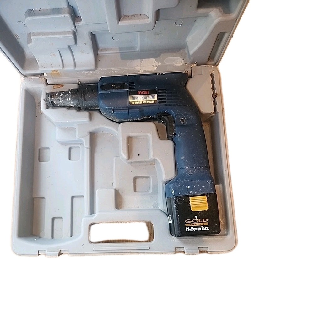 Ryob1 Torqueforce Drywall Screwdriver With Case